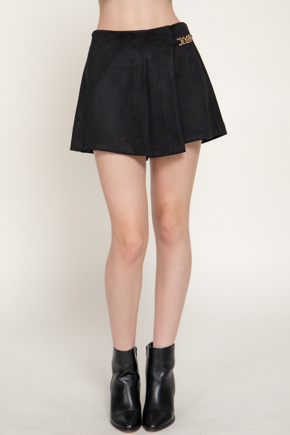 Pleated Metal Chain Faux Suede Shorts