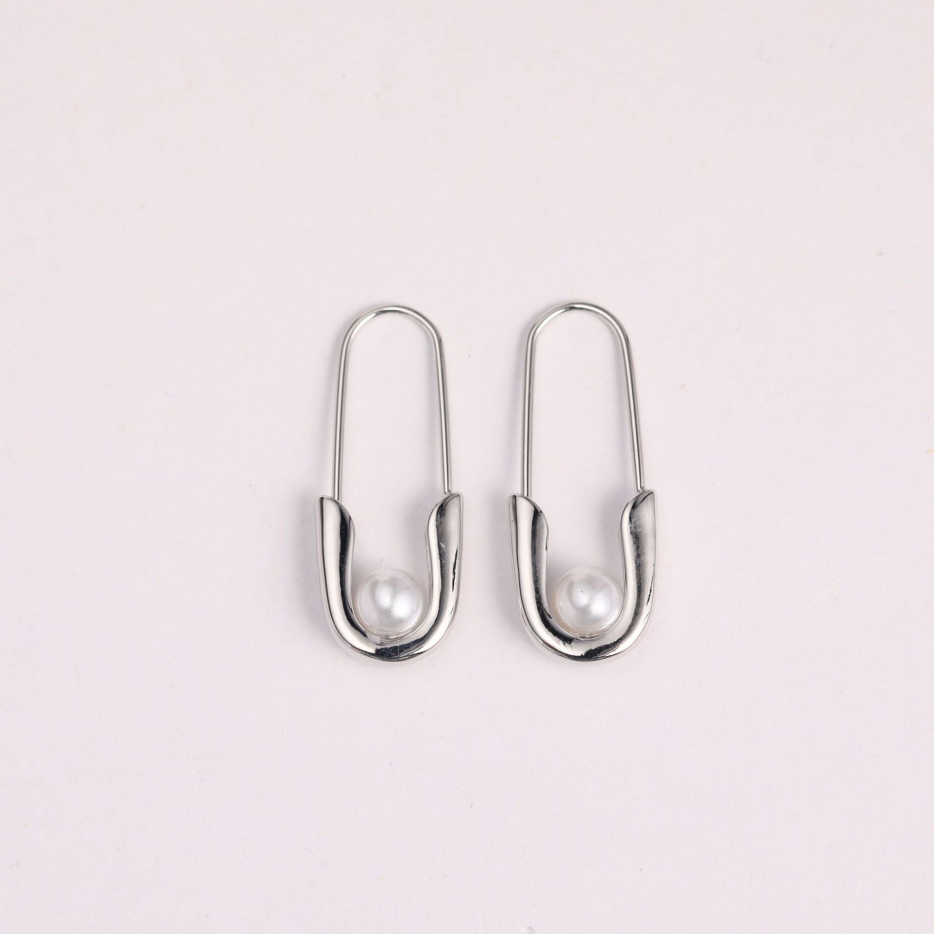 S.Harte Elegant Safety Pin Pearl Earrings Stella Harte