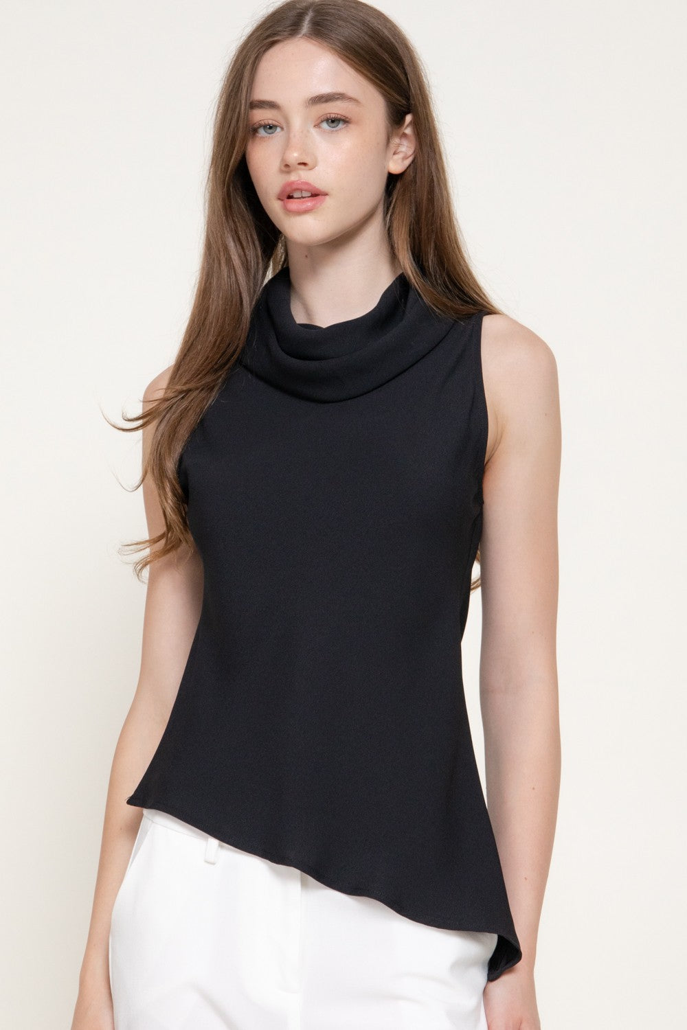 Sleeveless Flowy Neck Asymmetric Top