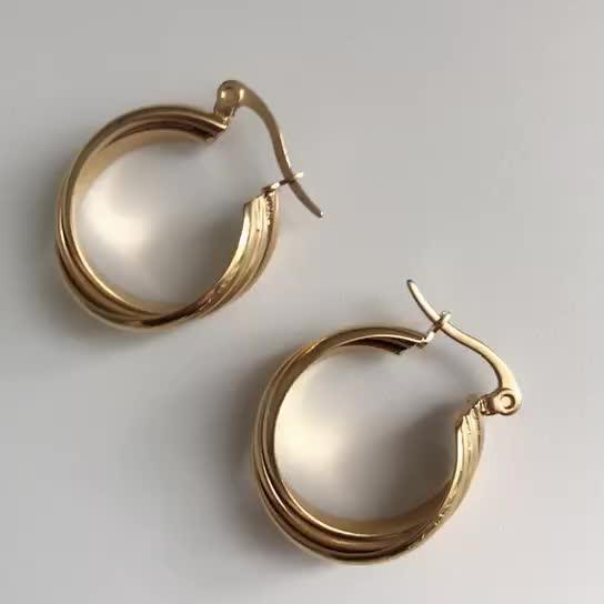 Luminous Lasso Loop Hoop Earrings