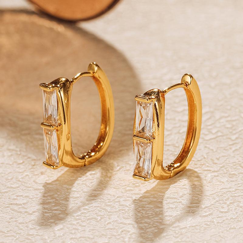 Alyssa Huggie Earrings Stella Harte