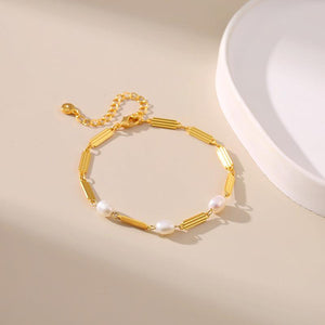 Elara Pearl Accent Bracelet