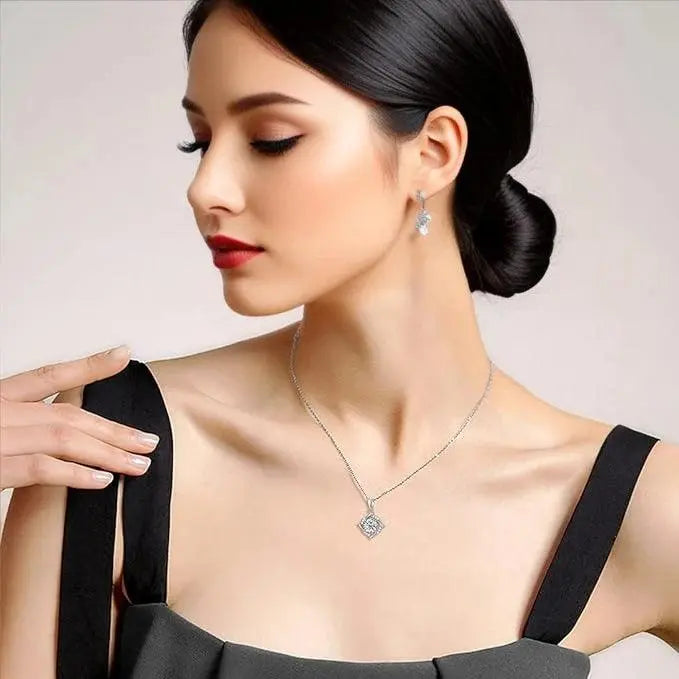 Taylor Necklace Stella Harte